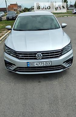 Седан Volkswagen Passat 2016 в Буче