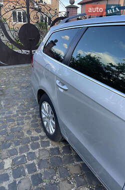 Универсал Volkswagen Passat 2012 в 