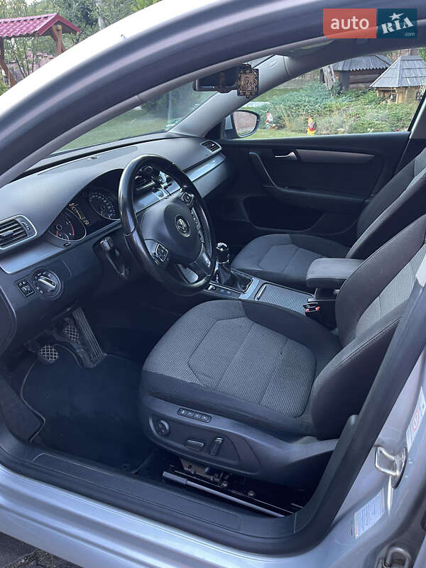 Универсал Volkswagen Passat 2012 в Надворной