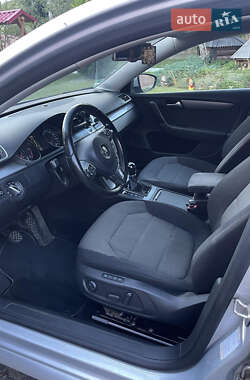 Универсал Volkswagen Passat 2012 в 