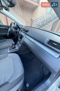 Универсал Volkswagen Passat 2012 в 