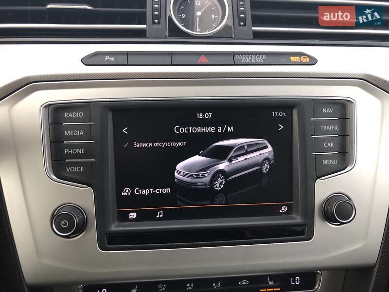 Универсал Volkswagen Passat 2015 в Житомире