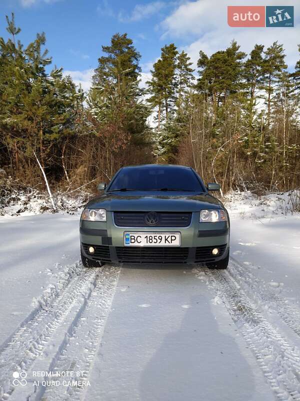 Седан Volkswagen Passat 2001 в Львове