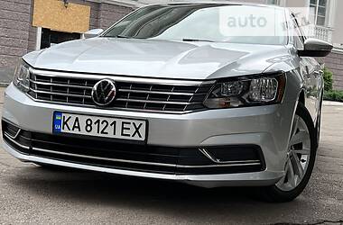 Седан Volkswagen Passat 2018 в Кам'янському