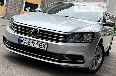 Седан Volkswagen Passat 2018 в Кам'янському