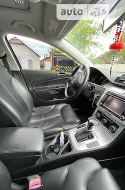 Седан Volkswagen Passat 2010 в Бориславе