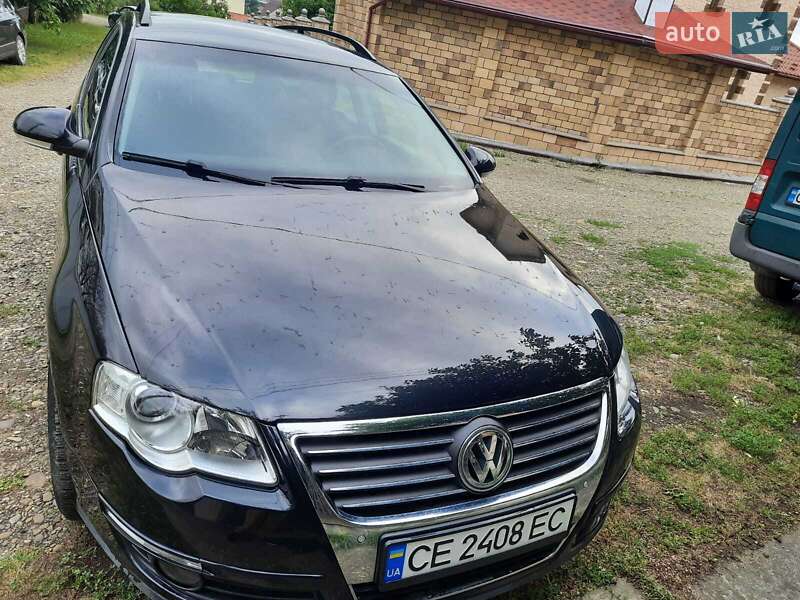 Універсал Volkswagen Passat 2010 в Чернівцях