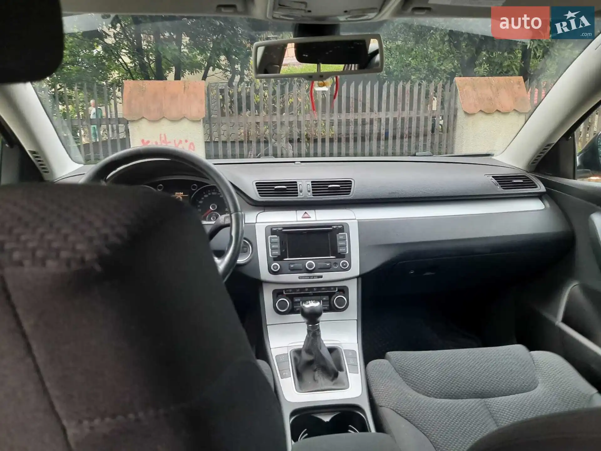 2010 Volkswagen Passat - мініатюра 3