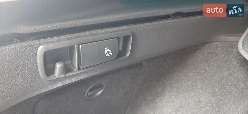 Універсал Volkswagen Passat 2013 в Хусті