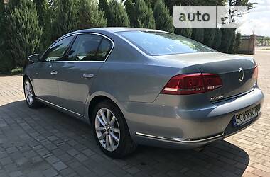 Седан Volkswagen Passat 2013 в Самборі