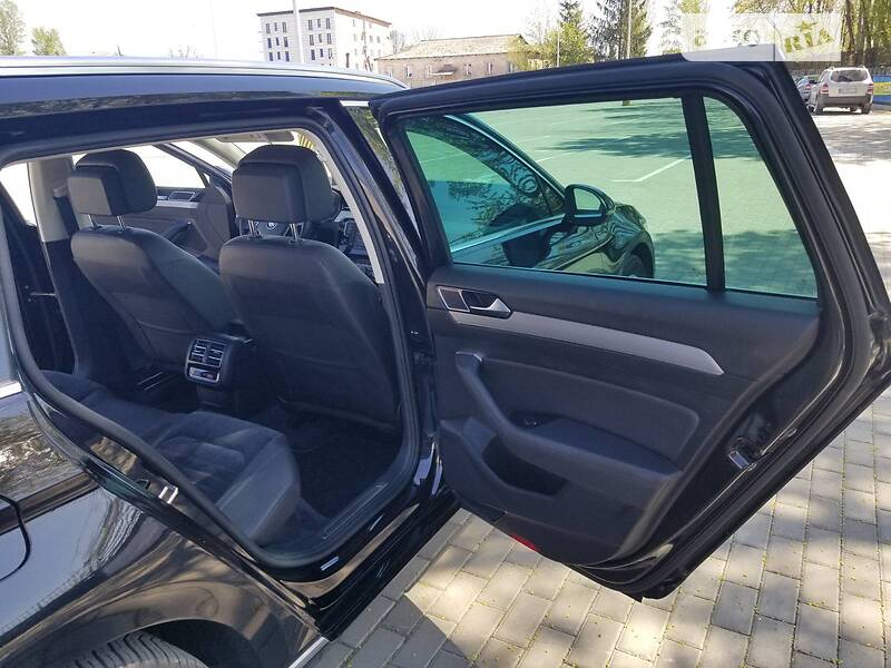 Універсал Volkswagen Passat 2015 в Тернополі