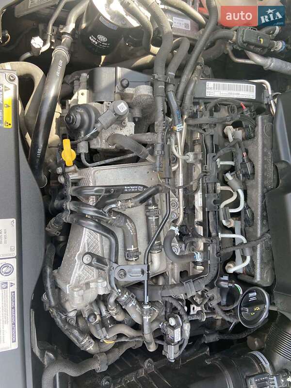 Універсал Volkswagen Passat 2017 в Кривому Розі