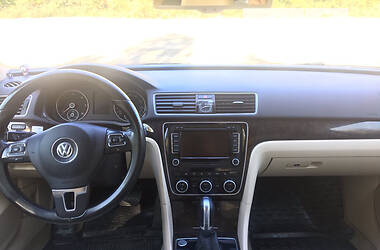 Седан Volkswagen Passat 2015 в Тернополе