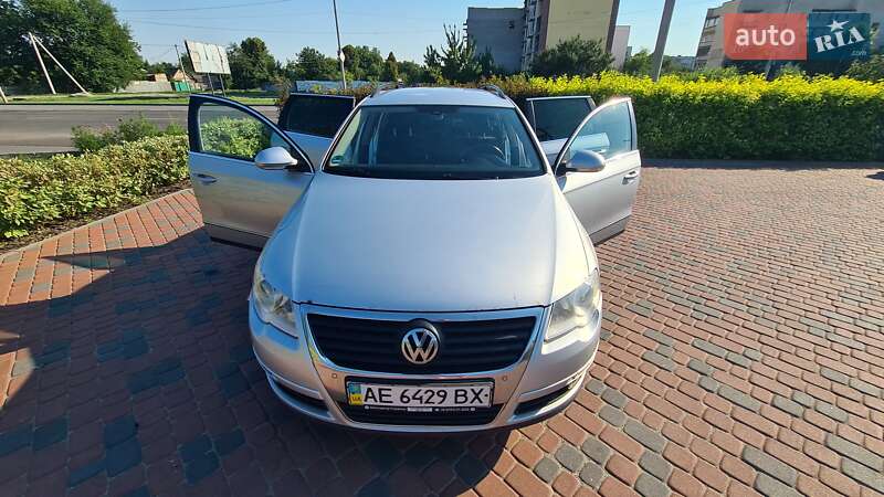 Универсал Volkswagen Passat 2009 в Днепре