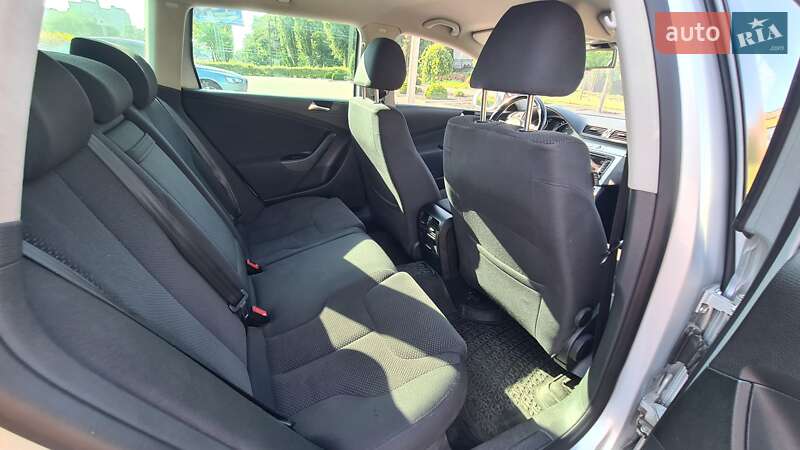 Универсал Volkswagen Passat 2009 в Днепре