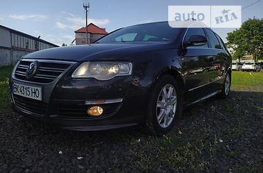 Універсал Volkswagen Passat 2009 в Рівному