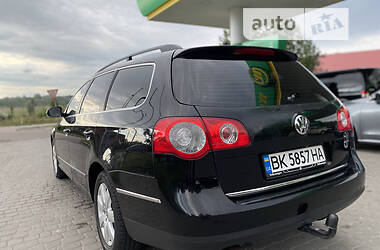 Универсал Volkswagen Passat 2009 в 