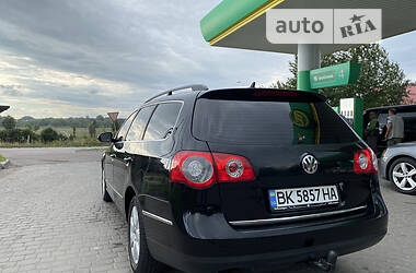 Универсал Volkswagen Passat 2009 в 