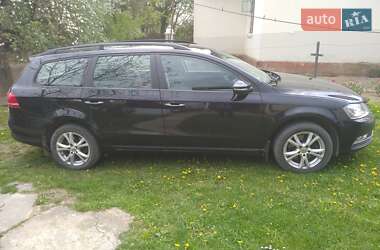 Универсал Volkswagen Passat 2011 в Чорткове