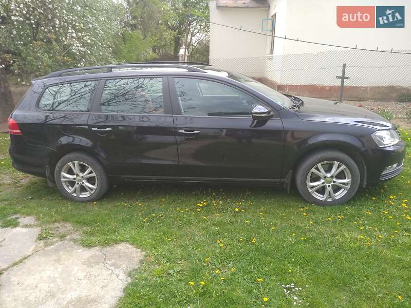 Універсал Volkswagen Passat 2011 в Чорткові фото 4 Універсал Volkswagen Passat 2011 в Чорткові