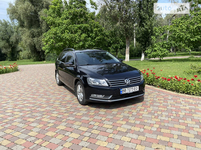 Универсал Volkswagen Passat 2014 в Миргороде