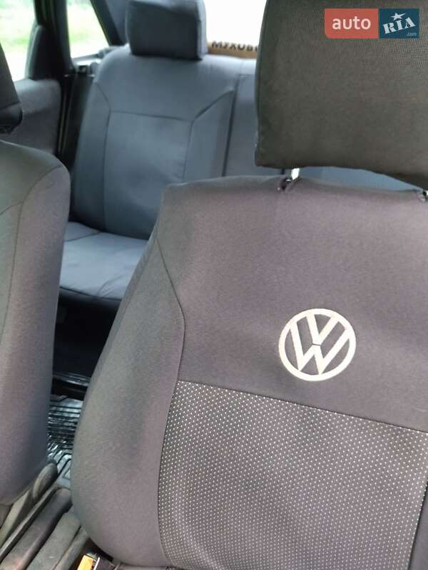 Седан Volkswagen Passat 1990 в Ямполе