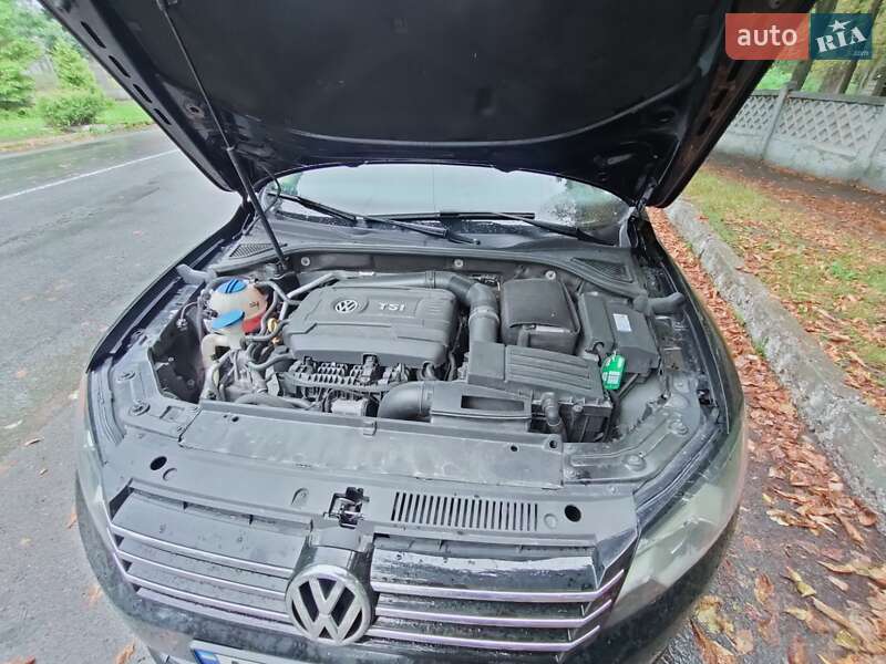 Седан Volkswagen Passat 2015 в Гостомелі