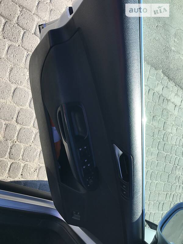 Универсал Volkswagen Passat 2010 в Львове фото 7 Универсал Volkswagen Passat 2010 в Львове