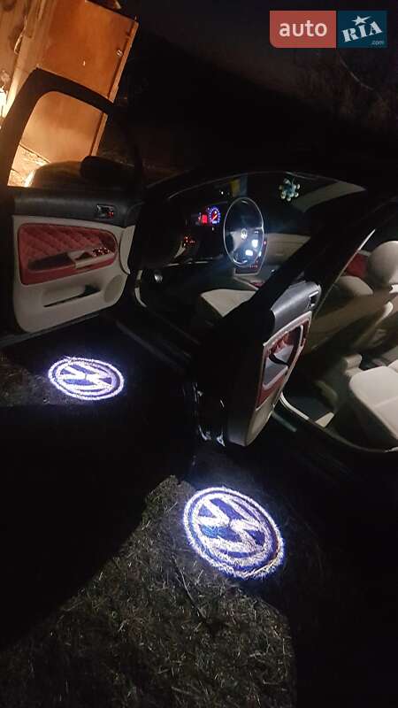 Универсал Volkswagen Passat 1998 в Подольске