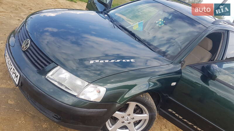 Универсал Volkswagen Passat 1998 в Подольске