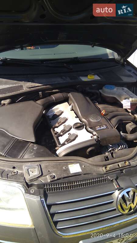 Універсал Volkswagen Passat 2005 в Гусятині
