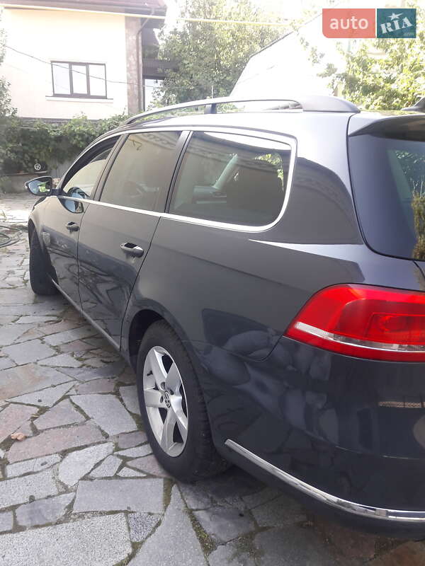Универсал Volkswagen Passat 2013 в Умани