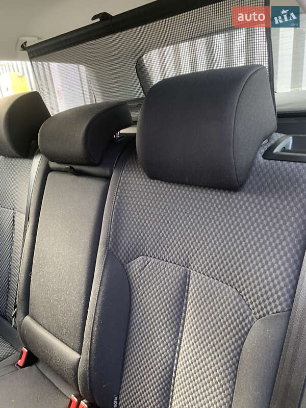 Універсал Volkswagen Passat 2013 в Вінниці