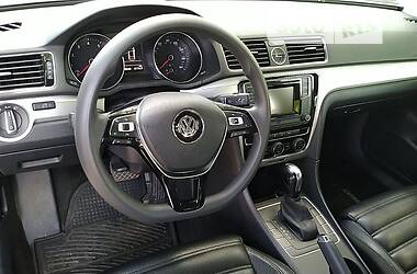 Седан Volkswagen Passat 2016 в Кременчуге