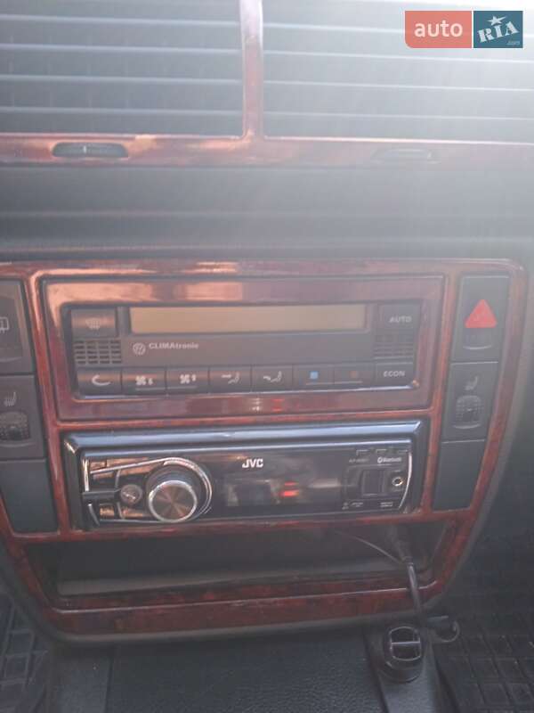 Седан Volkswagen Passat 1997 в Переяславе