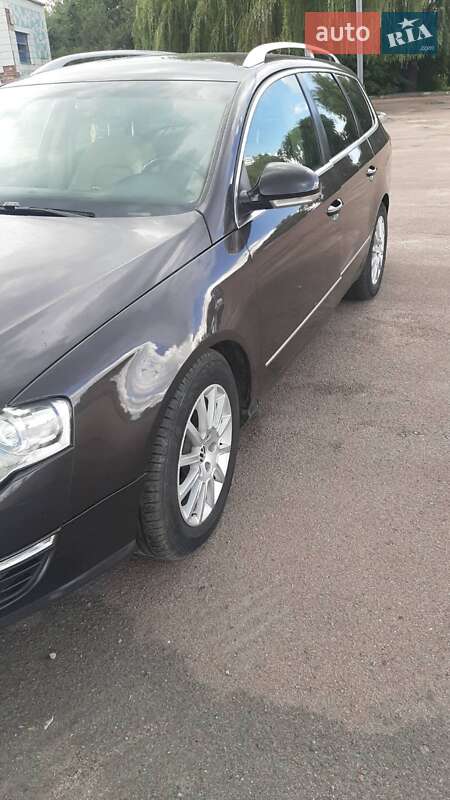 Универсал Volkswagen Passat 2008 в Бердичеве