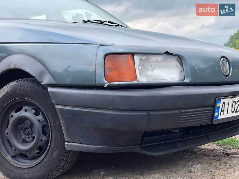 Седан Volkswagen Passat 1989 в Белой Церкви