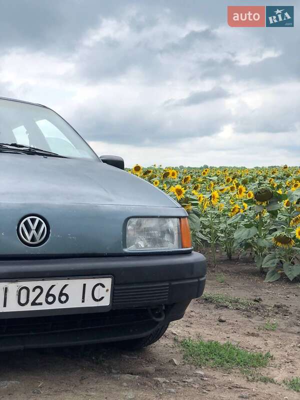 Седан Volkswagen Passat 1989 в Белой Церкви
