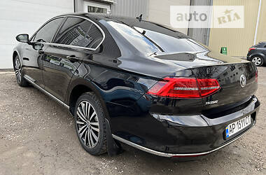 Седан Volkswagen Passat 2018 в Виннице