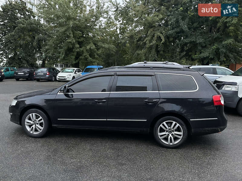 Универсал Volkswagen Passat 2010 в 