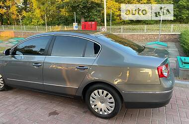 Седан Volkswagen Passat 2007 в Черкассах