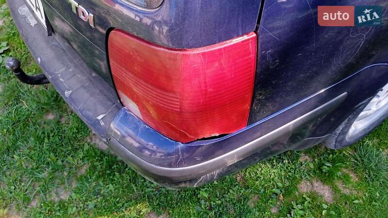 Универсал Volkswagen Passat 2000 в Глыбокой