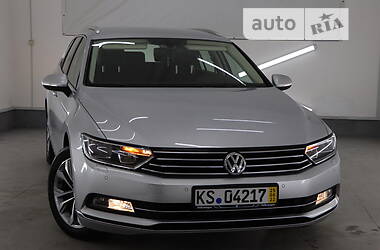 Універсал Volkswagen Passat 2015 в Трускавці