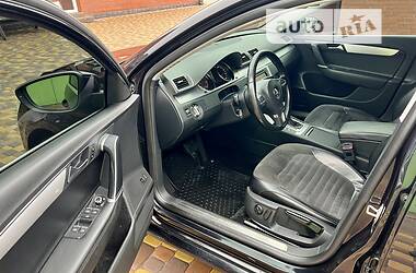 Седан Volkswagen Passat 2011 в 