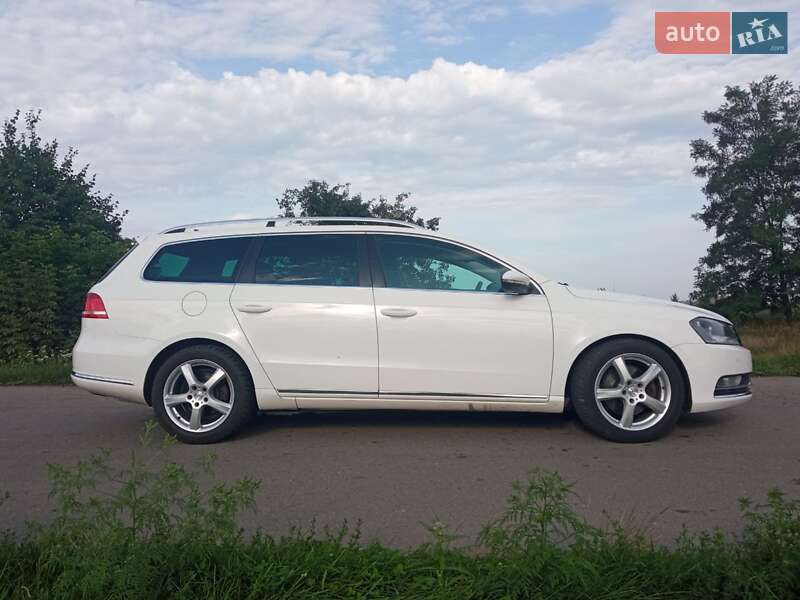 Універсал Volkswagen Passat 2010 в Миронівці
