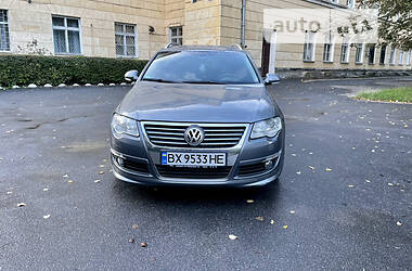 Универсал Volkswagen Passat 2005 в Староконстантинове