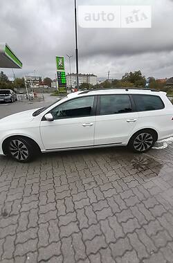 Універсал Volkswagen Passat 2014 в Стрию