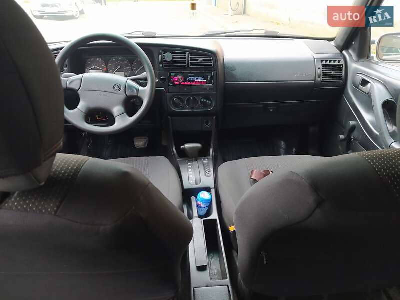 Універсал Volkswagen Passat 1996 в Пирятині
