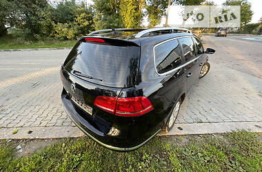 Универсал Volkswagen Passat 2011 в Тернополе