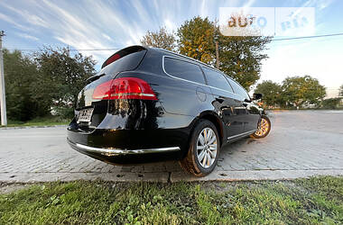 Универсал Volkswagen Passat 2011 в Тернополе